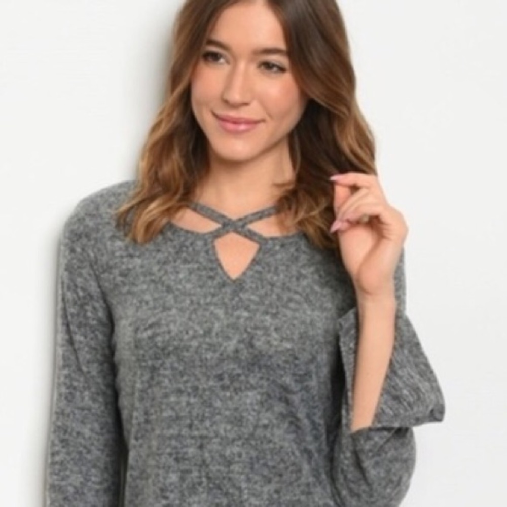 LAST ONE-SALE 🌟Comfy,🌟🍃grey🍃knit,🍃top,💐 - Picture 3 of 8